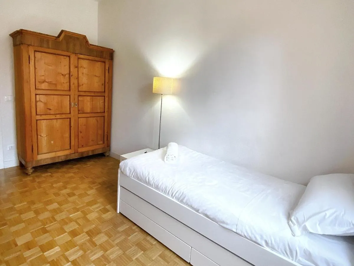 Ur-Nest D'Azeglio B Apartment Bologna